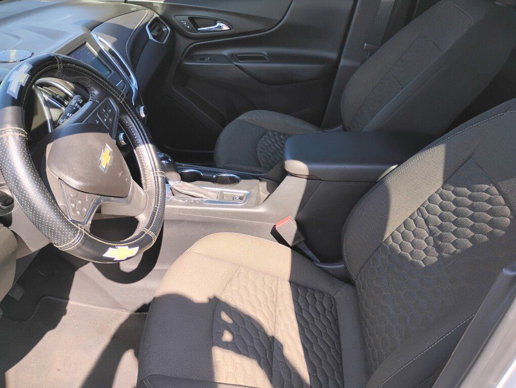 Used 2019 Chevrolet Equinox LT AWD/4WD image 9