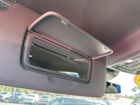 Certified 2024 Chevrolet Silverado 1500 Custom image 23