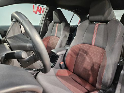 Used 2025 Toyota Corolla SE FWD image 23