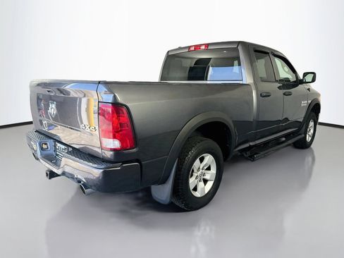 Used 2017 RAM 1500 Express AWD/4WD image 7