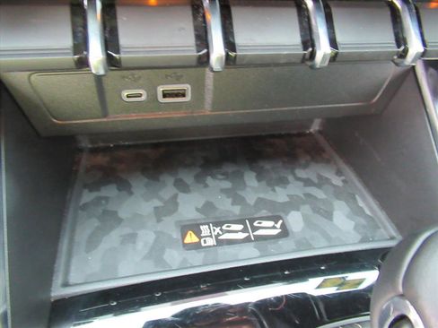 Used 2024 GMC Canyon Denali w/ LPO, Denali Black Edition image 24