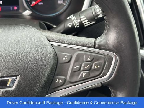 Used 2020 Chevrolet Equinox LT w/ Sport Edition FWD image 11