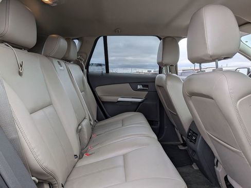 Used 2013 Ford Edge SEL image 30