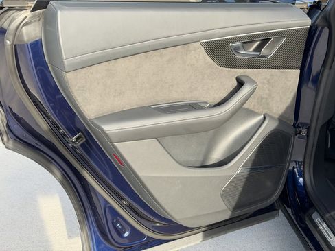 Used 2021 Audi RS Q8 4.0T w/ Carbon Optic Package image 41