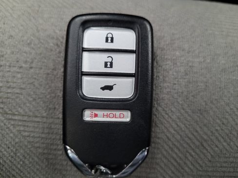 Used 2019 Honda Pilot LX image 32