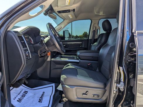 Used 2018 RAM 2500 Big Horn w/ Sport Appearance Group AWD/4WD image 12