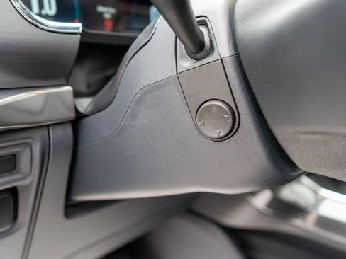 Used 2023 Ford F150 Lariat w/ Equipment Group 502A High image 21