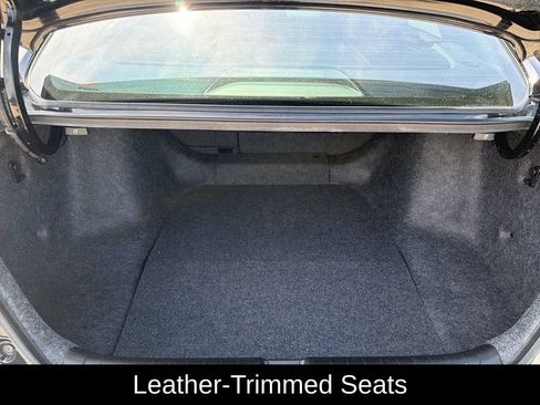 Used 2021 Honda Accord Touring image 24
