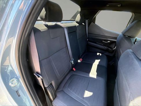 Used 2022 Hyundai Santa Cruz SE FWD image 24