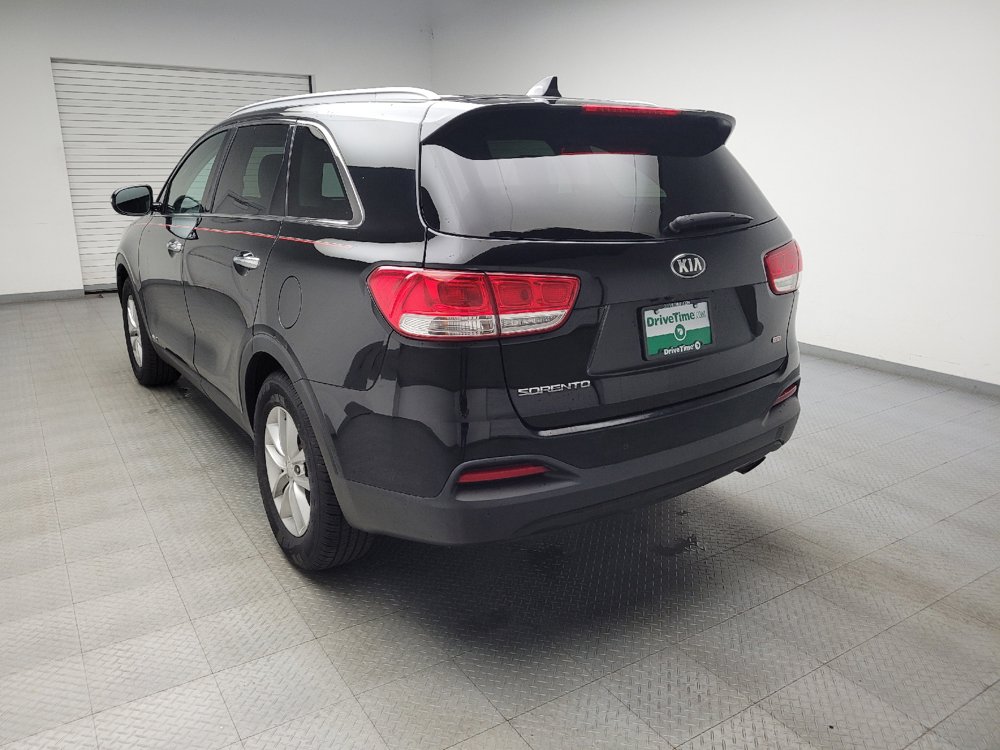 Used 2017 Kia Sorento AWD w/ LX Convenience Package image 5