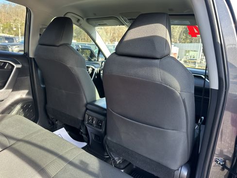 Used 2024 Toyota RAV4 LE image 24