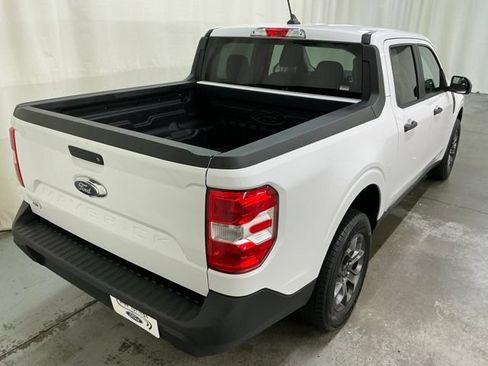 Used 2024 Ford Maverick XLT FWD image 3