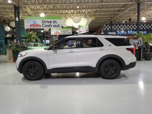 Used 2023 Ford Explorer Timberline w/ Timberline Technology Package AWD/4WD image 12
