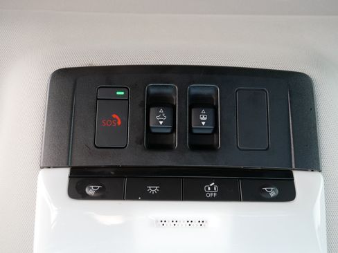 Certified 2023 Nissan Pathfinder SL w/ SL Premium Package AWD/4WD image 34