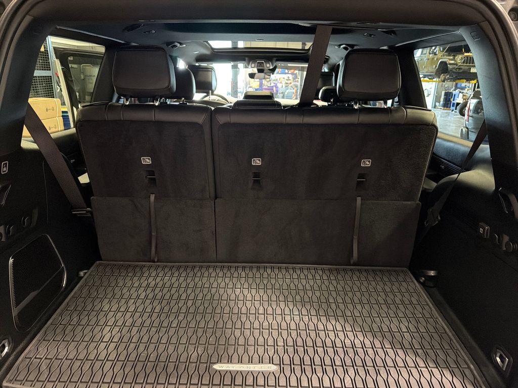 Used 2024 Jeep Wagoneer 4WD w/ Premium Group I image 20
