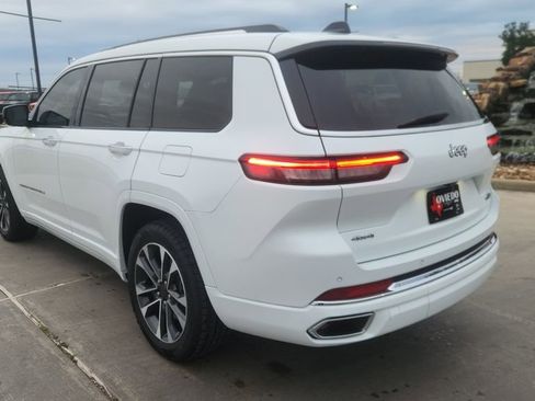 Used 2023 Jeep Grand Cherokee L Overland image 11