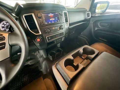 Used 2019 Nissan Titan S w/ S Utility Package image 24