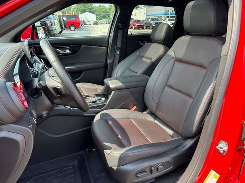 Used 2024 Chevrolet Blazer RS w/ Driver Confidence II Package AWD/4WD image 12