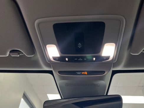 Used 2023 Honda HR-V EX-L image 22