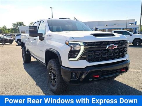 New 2026 Chevrolet Silverado 2500 ZR2 AWD/4WD image 14