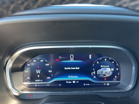 Used 2023 Chevrolet Tahoe Z71 w/ Z71 Off-Road Package image 22