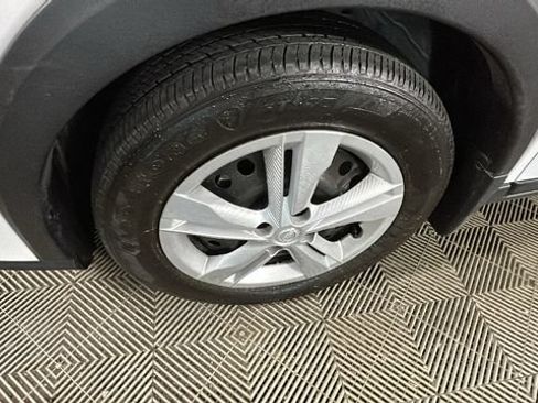 Used 2024 Nissan Kicks S FWD image 10
