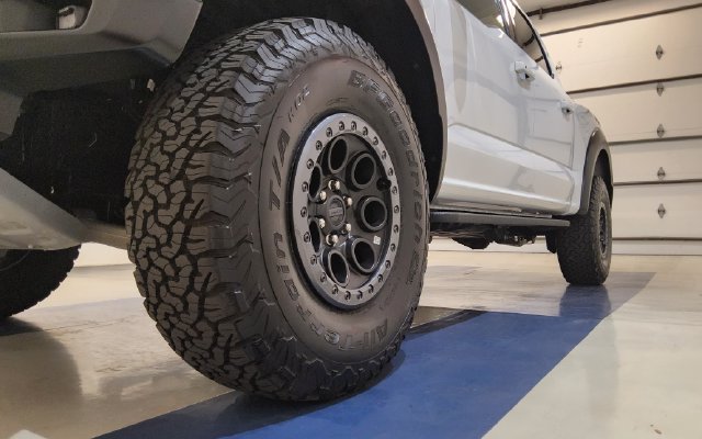 Used 2025 Ford F150 Raptor AWD/4WD image 6