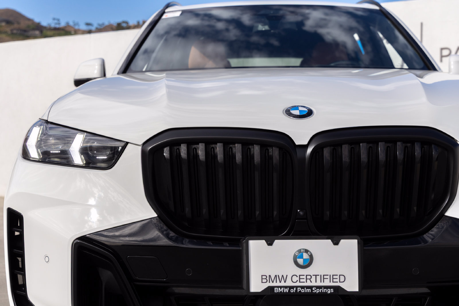 Certified 2024 BMW X5 xDrive40i w/ M Sport Package AWD/4WD image 9