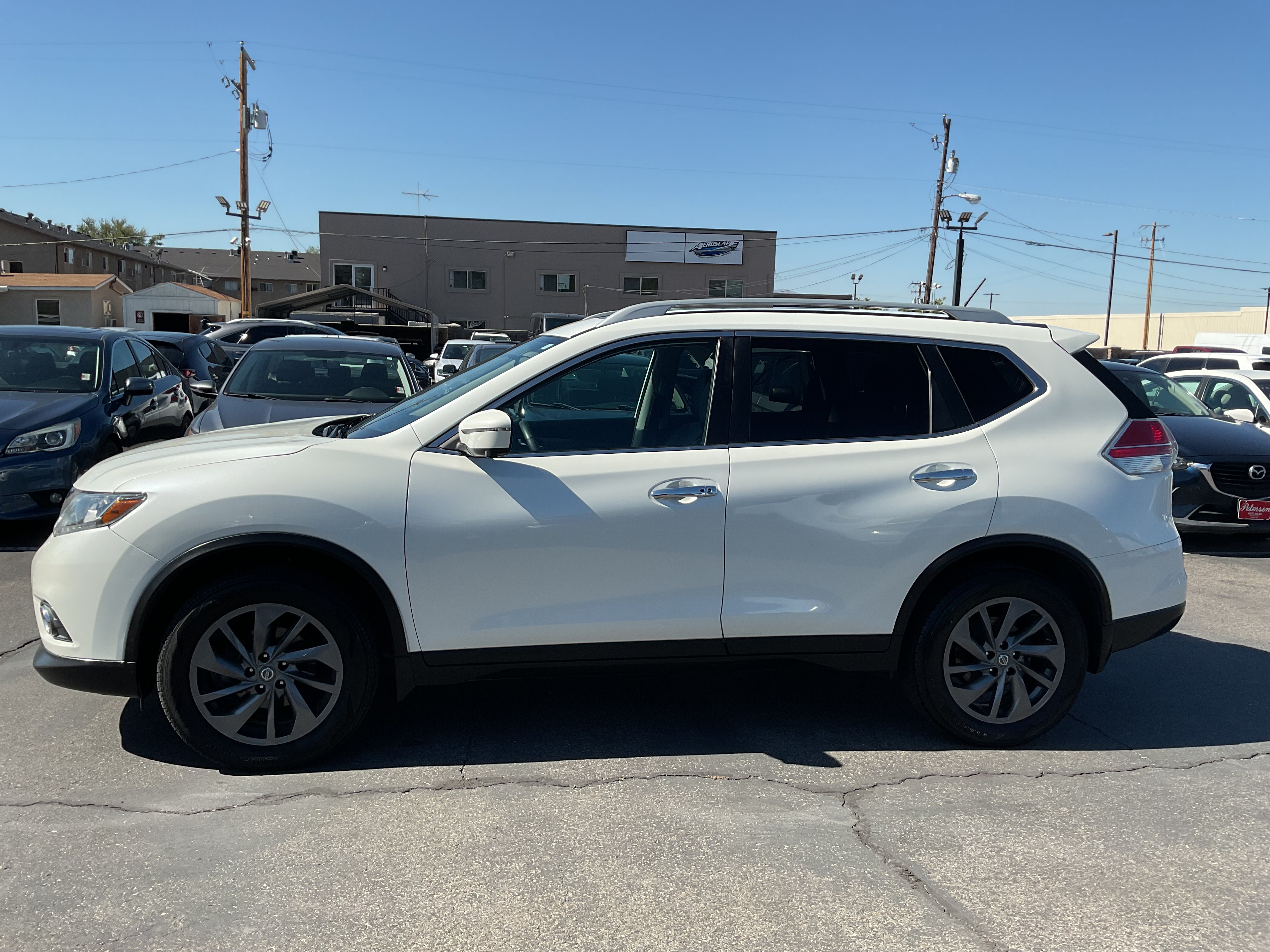 Used 2016 Nissan Rogue SL w/ SL Premium Package AWD/4WD image 5