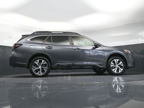 Used 2021 Subaru Outback Limited XT w/ Popular Package #2 AWD/4WD image 37