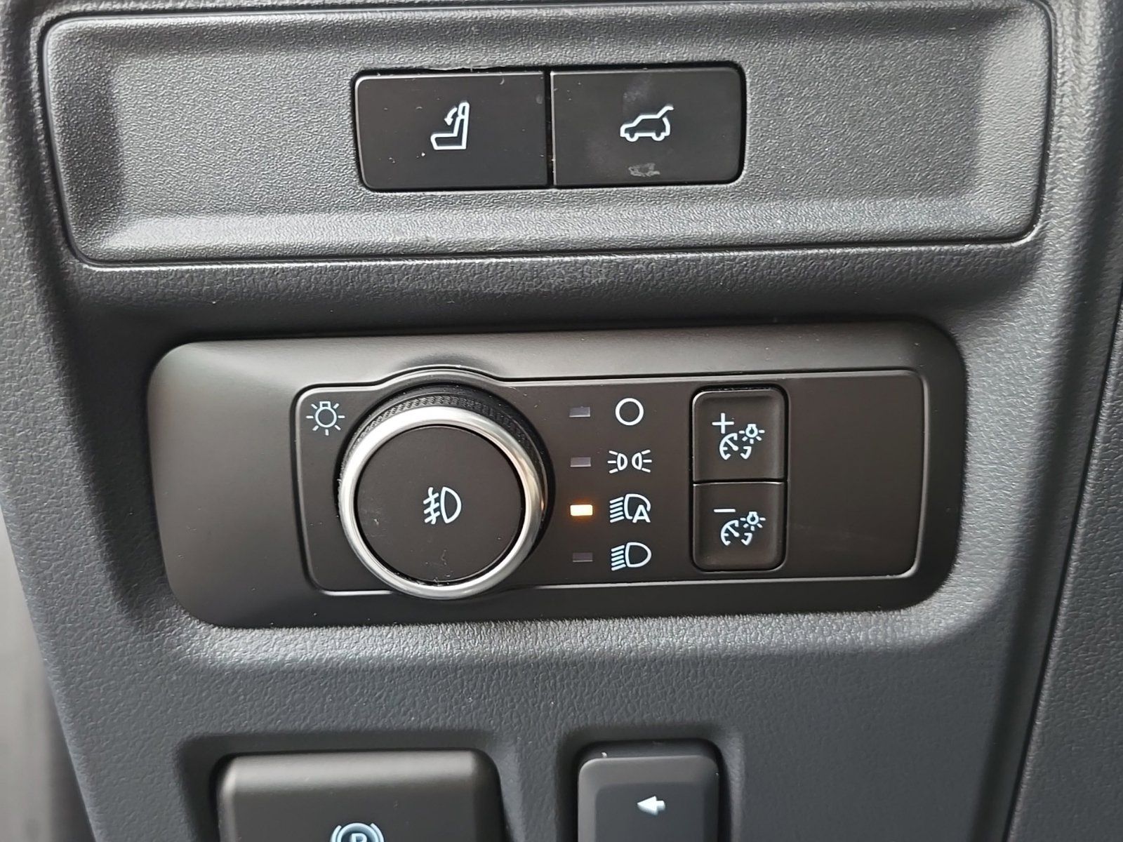 Used 2023 Ford Expedition Limited AWD/4WD image 20