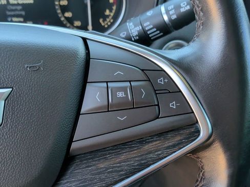 Used 2023 Cadillac XT5 Premium Luxury AWD/4WD image 17