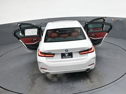 New 2026 BMW 330i xDrive Sedan w/ Premium Package image 38