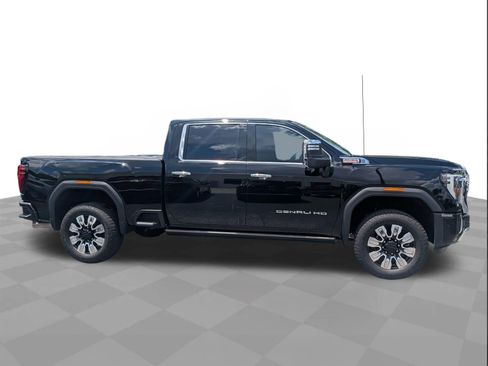 Certified 2026 GMC Sierra 2500 Denali w/ Denali Reserve Package AWD/4WD image 2