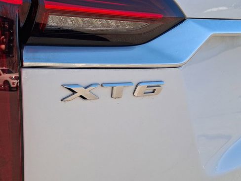 Used 2021 Cadillac XT6 Premium Luxury image 31