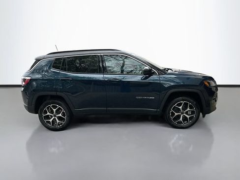 New 2026 Jeep Compass Limited w/ Sun, Sound & Navigation Group AWD/4WD image 5