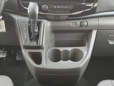 New 2025 Ford Transit 350 XLT image 17