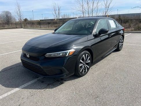 Certified 2023 Honda Civic EX image 3