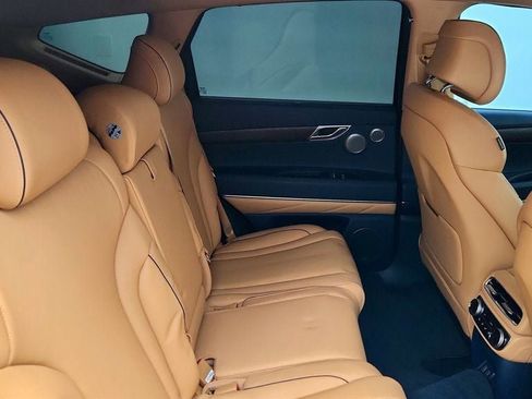 Used 2024 Genesis GV80 3.5T w/ Advanced Package image 25