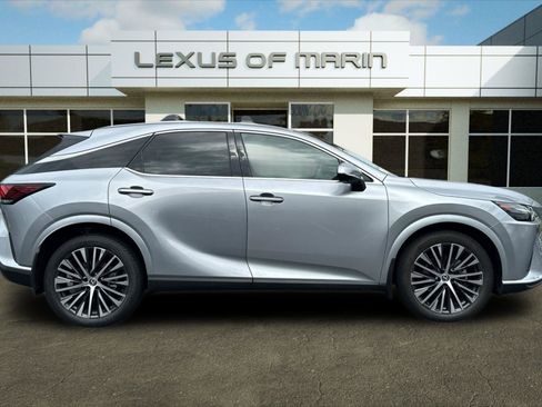 Used 2023 Lexus RX 350 Premium Plus w/ Cold Area Package FWD image 8
