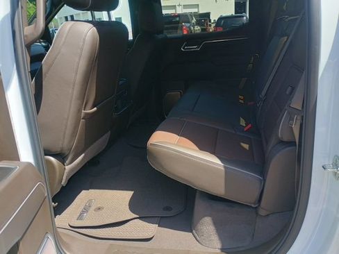 Used 2026 GMC Sierra 1500 Denali w/ Denali Reserve Package AWD/4WD image 22