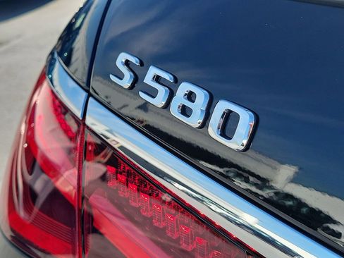 New 2026 Mercedes-Benz S 580 4MATIC Sedan image 9