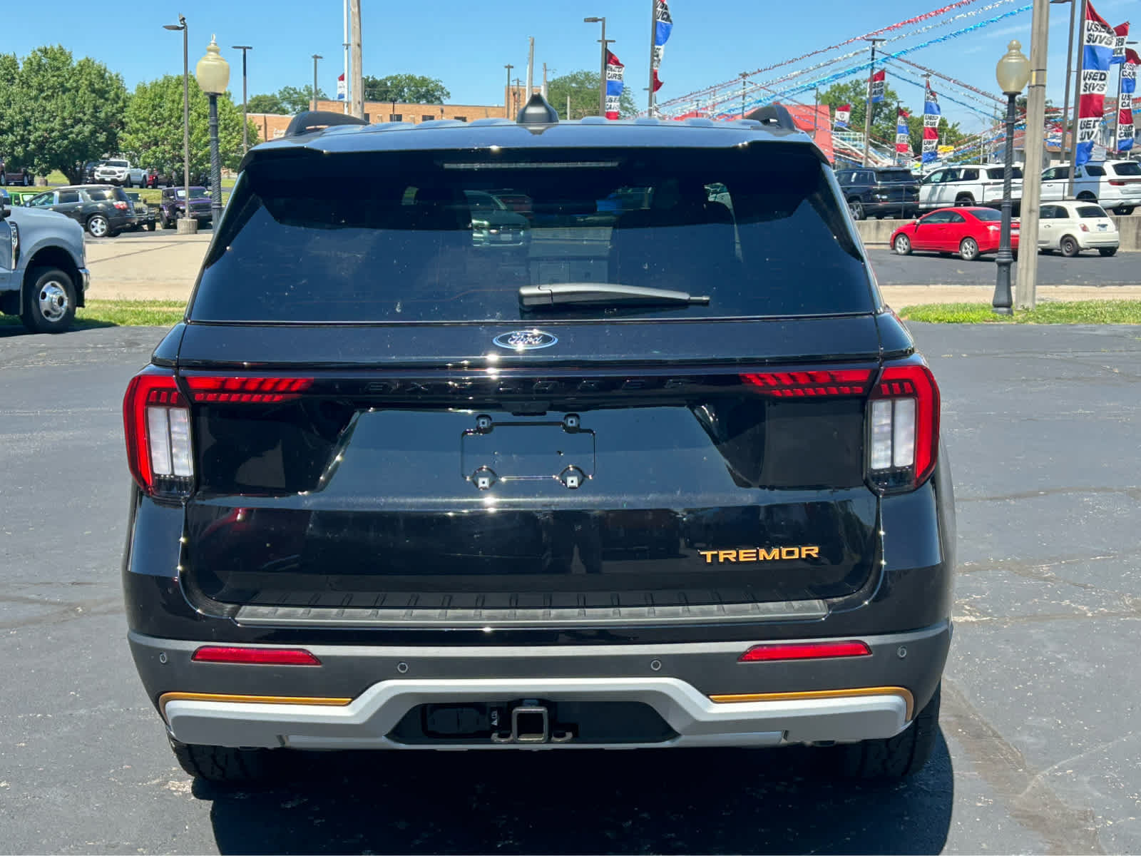 New 2026 Ford Explorer Tremor w/ Tremor Ultimate Package AWD/4WD image 4