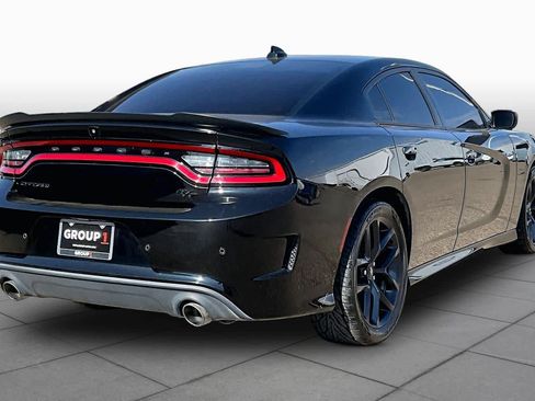 Used 2020 Dodge Charger R/T w/ Blacktop Package RWD image 13