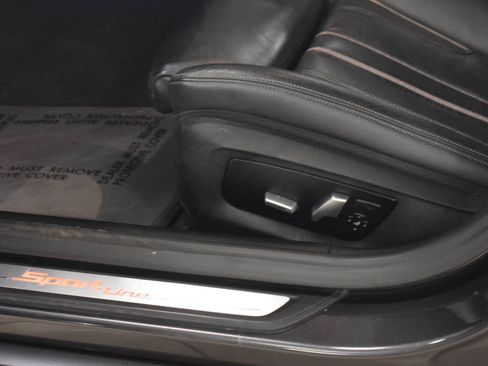 Used 2018 BMW 540i RWD image 37