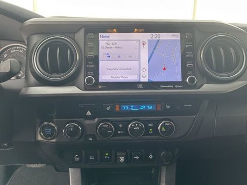 Used 2023 Toyota Tacoma TRD Off-Road image 17