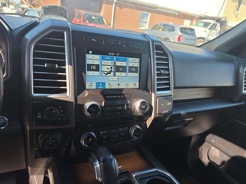 Used 2017 Ford F150 Limited w/ Trailer Tow Package image 9