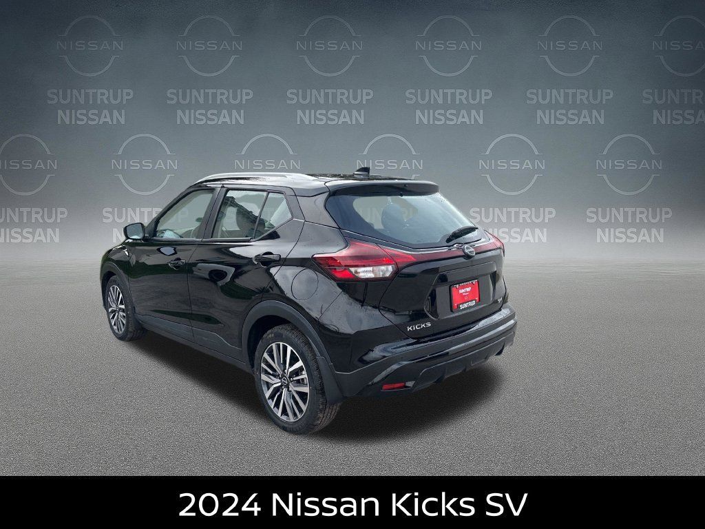 Certified 2024 Nissan Kicks SV FWD image 3