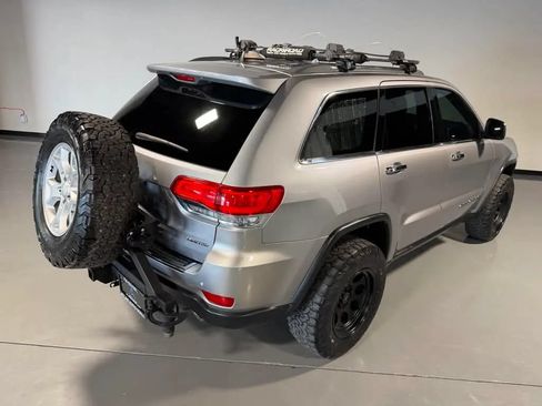 Used 2019 Jeep Grand Cherokee Limited AWD/4WD image 42