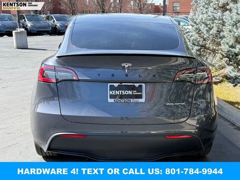Used 2023 Tesla Model Y Long Range AWD/4WD image 7